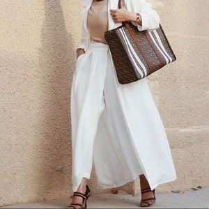 Meet your Posher, Zara